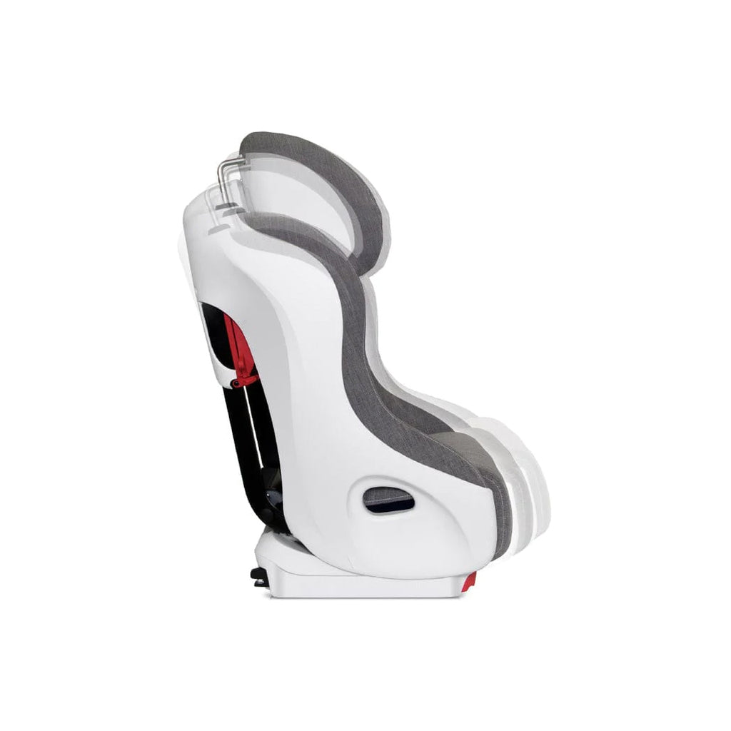 Clek Foonf convertible car seat in the upright position.