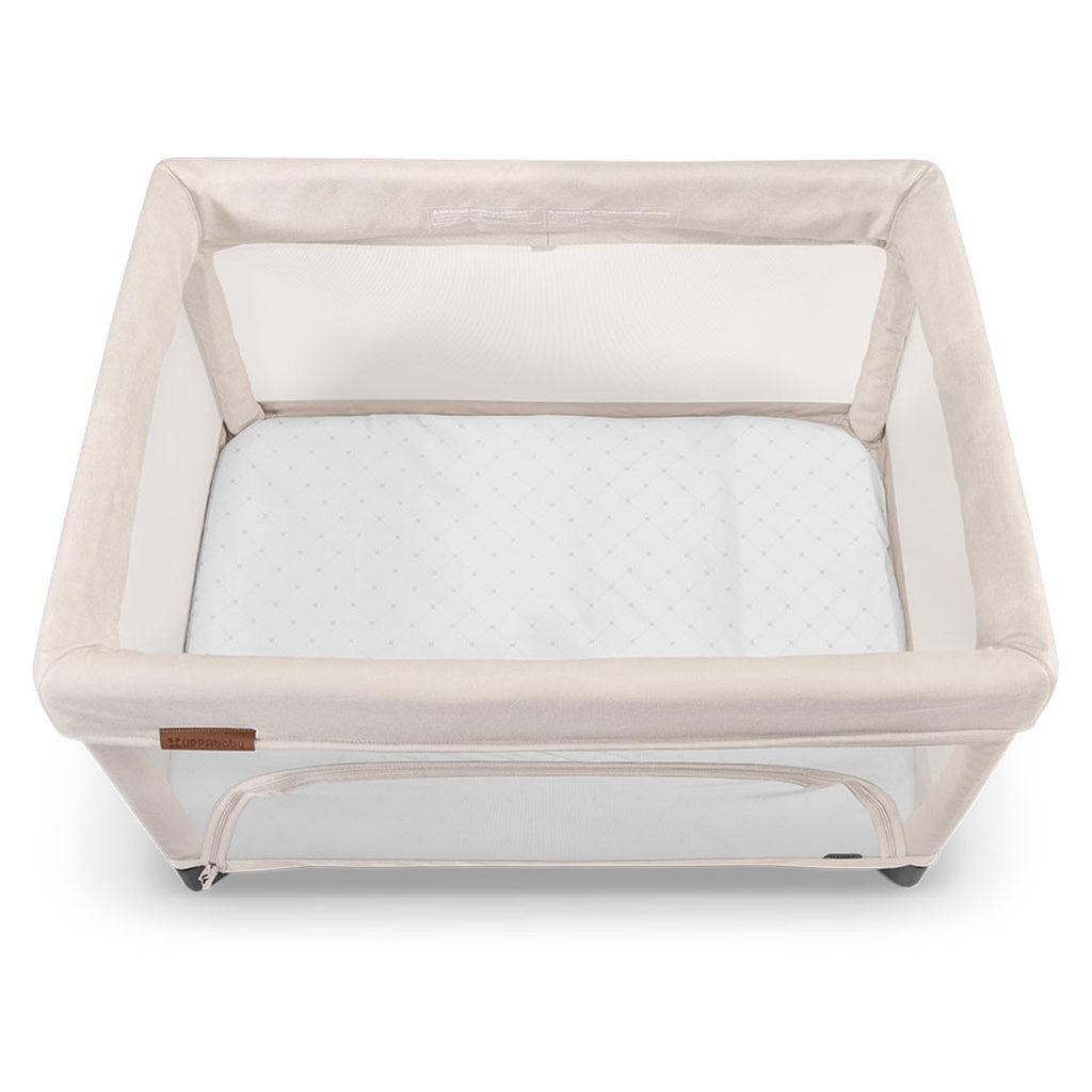 UPPAbaby Waterproof Mattress Cover with Grey Pattern in Remi Playard