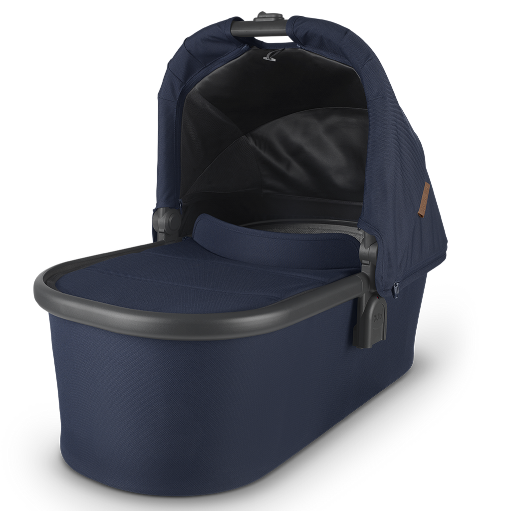 Bassinet in the color NOA