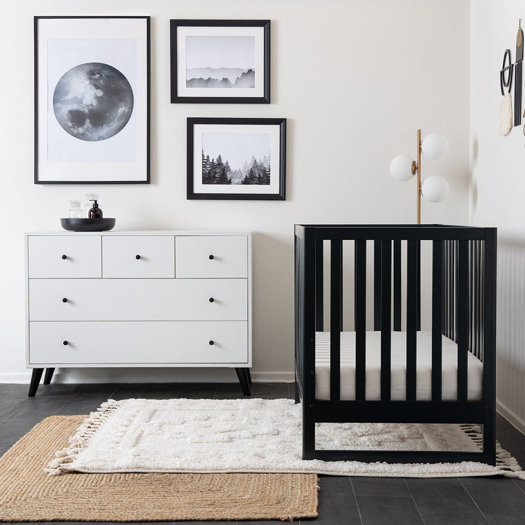 Dadada black crib to toddler convertible crib