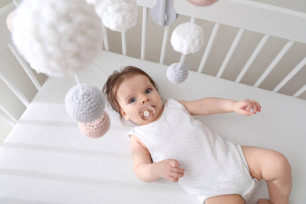 The Benefits of Crib Mobiles: Soothing to Sleep and Stimulating Sensory Development