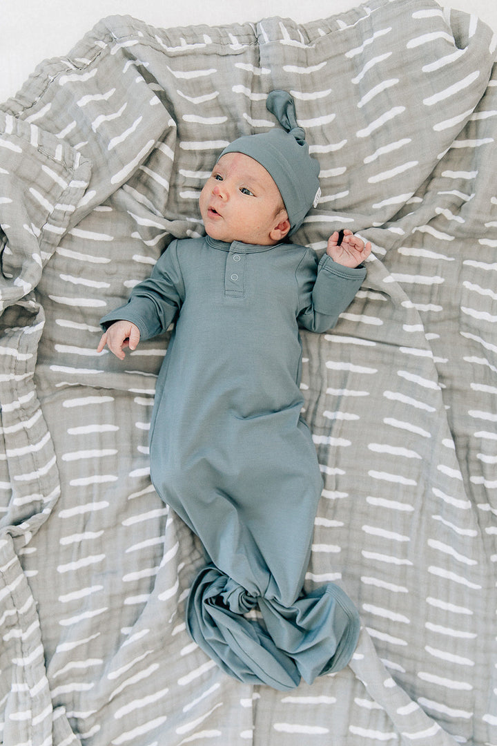 Mebie Baby bamboo knot gown and organic matching hat in dusty blue