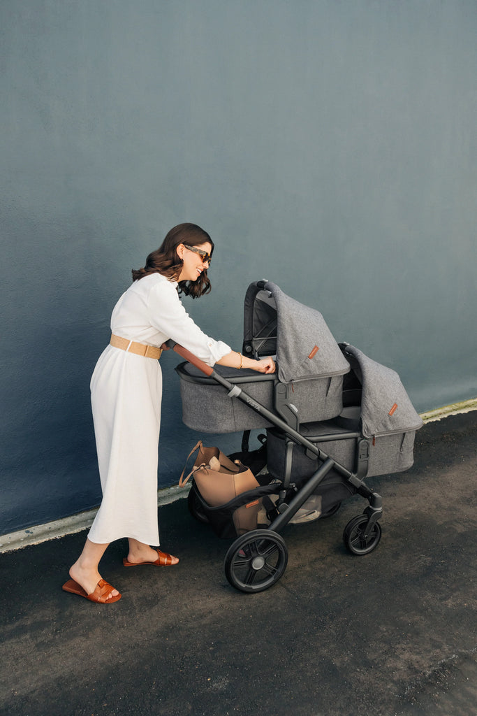 Uppababy Travel Bassinet V3 in Greyson