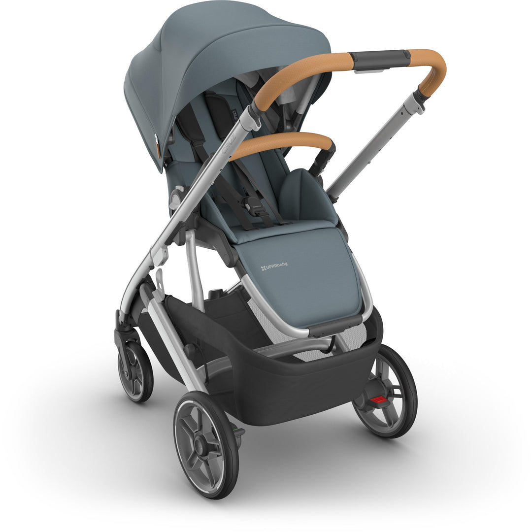 Uppababy Cruz V3 Stroller Callum reversed seat setup, versatile stroller for growing families with flexible seating options