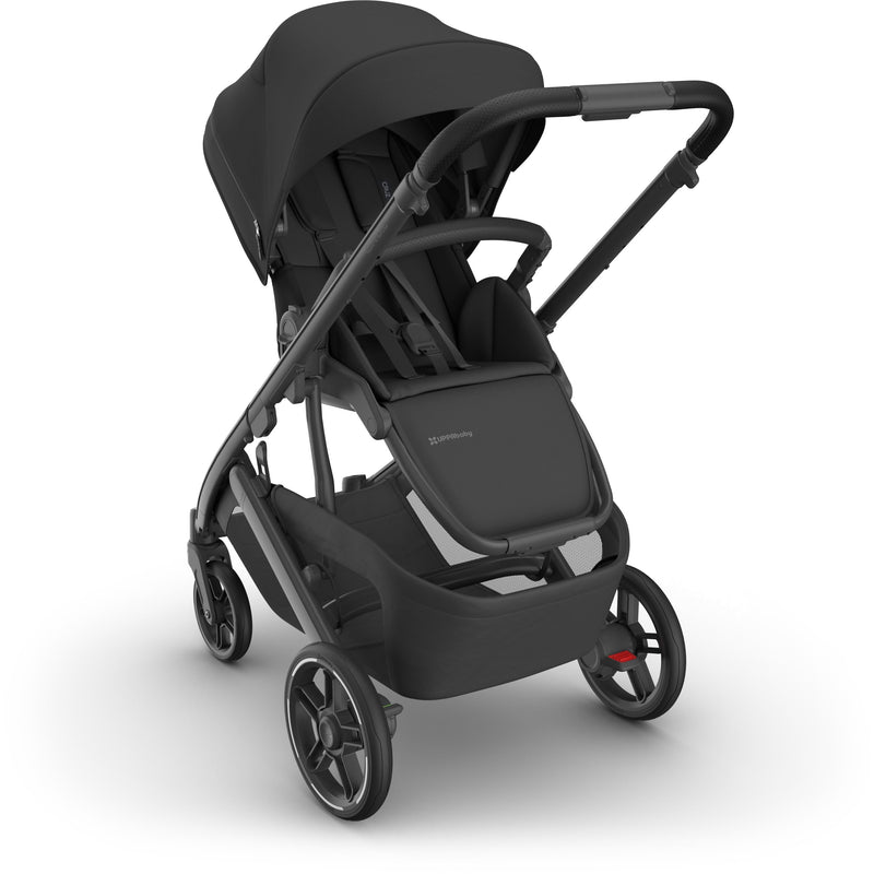 Reversed seat position of uppababy Cruz V3 Stroller Jake, perfect stroller for growing families with flexible seating
