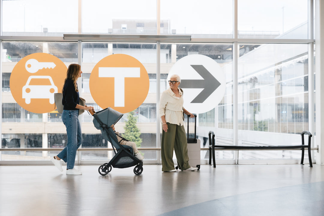 Effortlessly maneuver through airports with the UPPAbaby Minu V3 in Dillan, a premium toddler stroller.