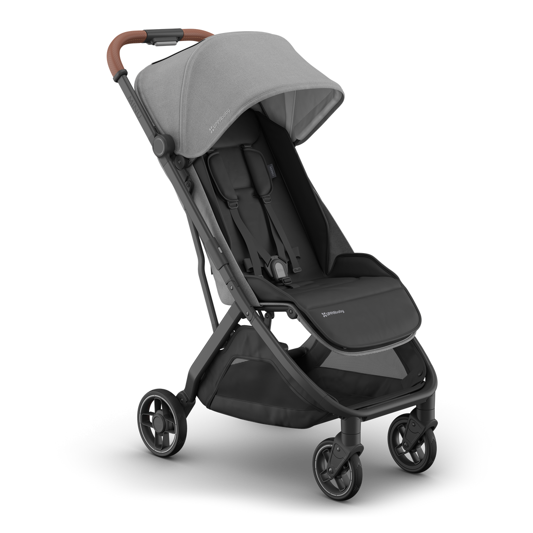 Umbrella stroller UPPAbaby Minu V3 Greyson, three-quarter right view, compact and lightweight.