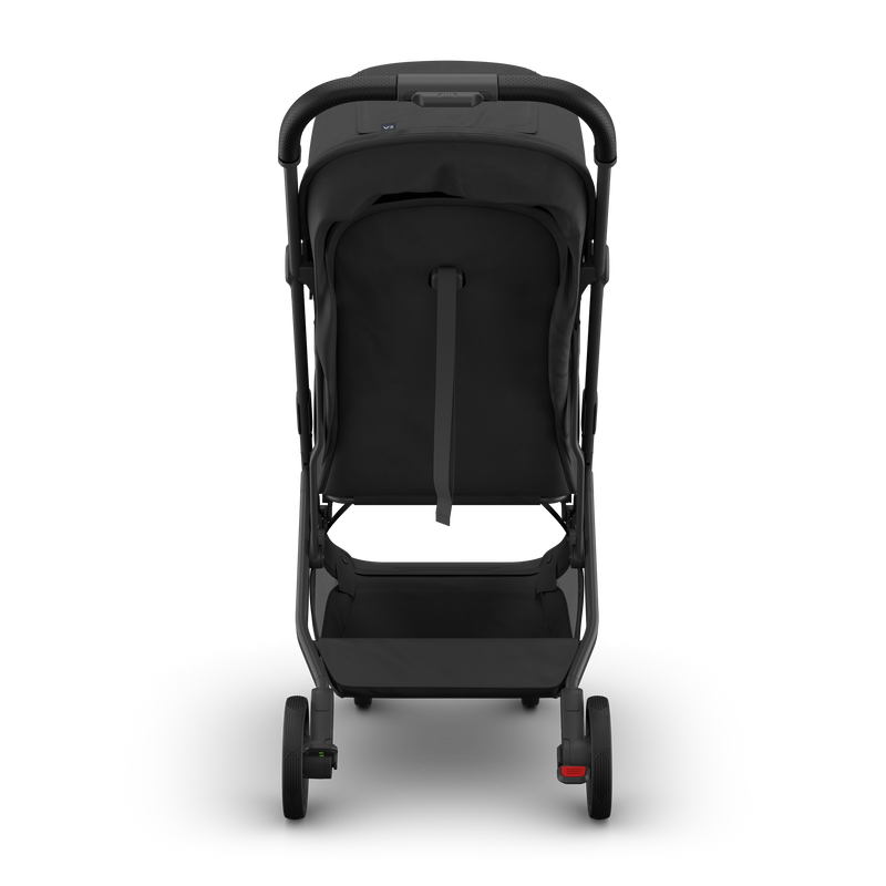 Jake UPPAbaby Minu V3, the best stroller for urban environments and busy streets.