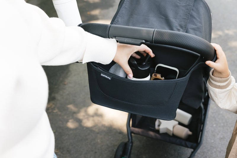 Travel in style with the UPPAbaby Minu V3 Jake, a top-rated baby stroller.