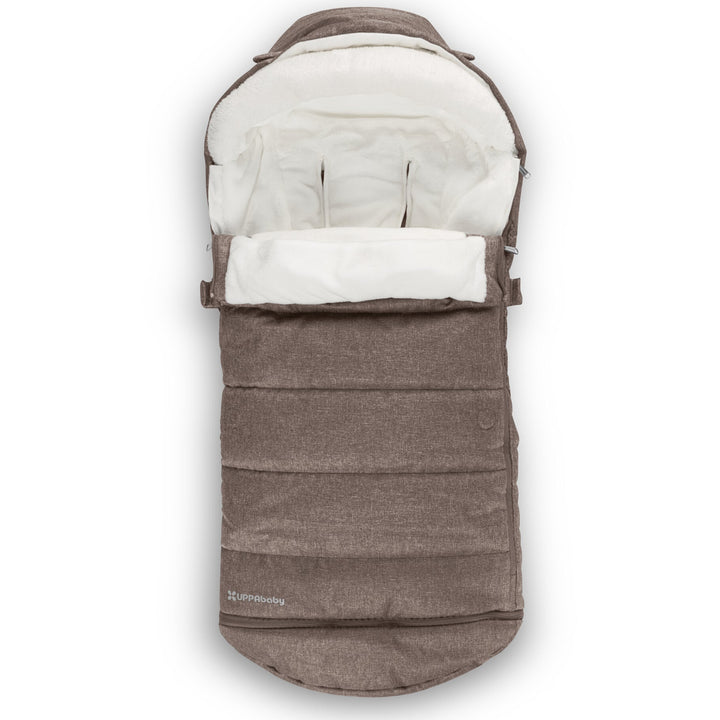 Enjoy cold-weather comfort with the UPPAbaby CozyGanoosh in Owen, a soft baby footmuff for stroller rides.