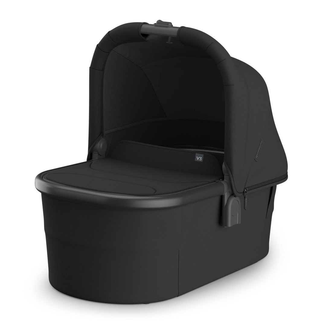 Uppababy bassinets V3 for newborns in Jake