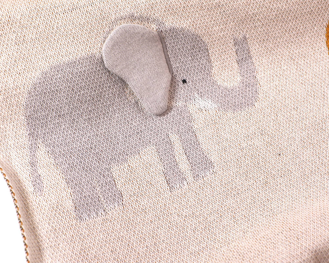 Keep babies warm with Viverano Organics Savannah-Organic Baby Blanket, ideal baby girl blankets for nap or stroller.