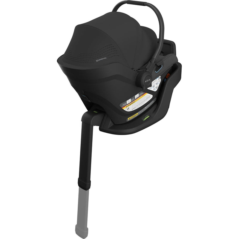 The Uppababy Aria V2 Infant Car Seat in Jake highlights customizable leg rest lengths for growing babies.