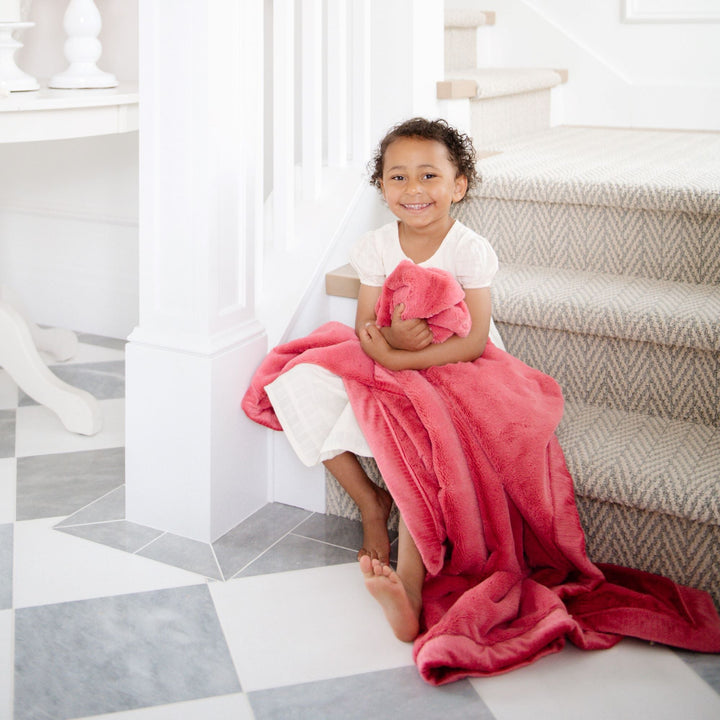 Wrap toddlers in the Saranoni Lush Toddler Blanket in Primrose, perfect as a best toddler blanket for naps.