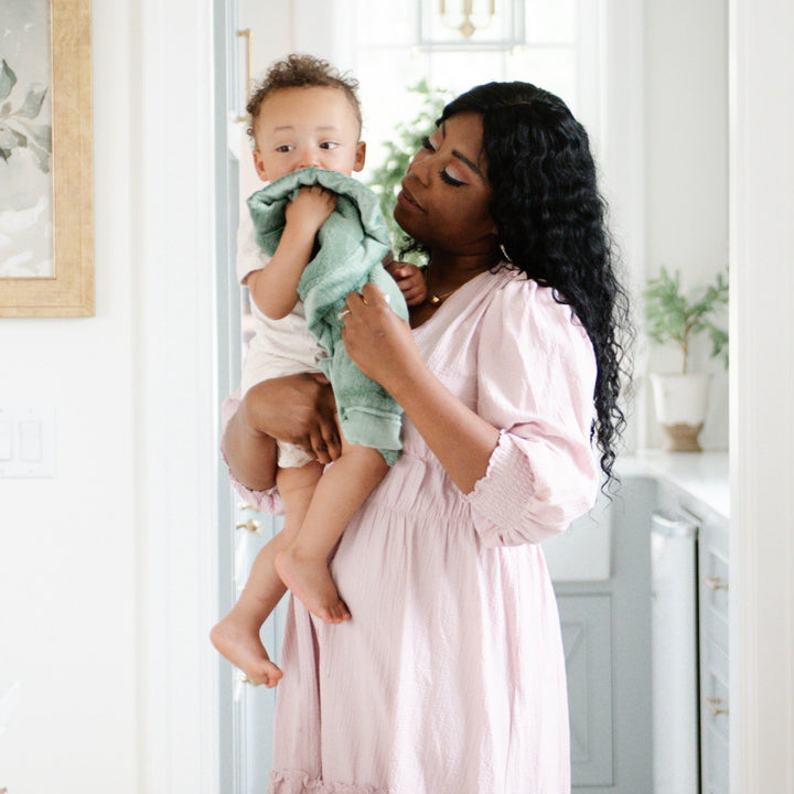 Seagrass adds unmatched comfort to the Saranoni Lush Mini Blanket series and elevates the everyday category of baby blankets.