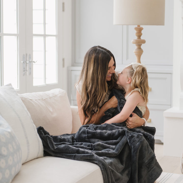 Nothing feels quite like the Saranoni Lush Toddler Blanket in Charcoal, a top choice for best baby blankets.