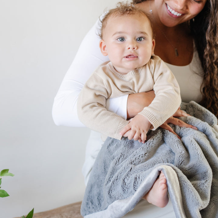 Keep toddlers comfy in the Gray Saranoni Lush Receiving Blanket, a plush best blankets for toddlers.