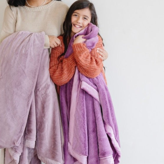 Fairy WIngs Saranoni Lush Toddler Blanket brings modern beauty and plush feel, great as a best baby blanket option.