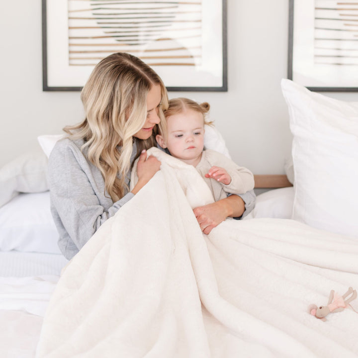 Saranoni Lush Toddler Blanket in Natural is a modern softness staple for soft baby blankets that never feel heavy.