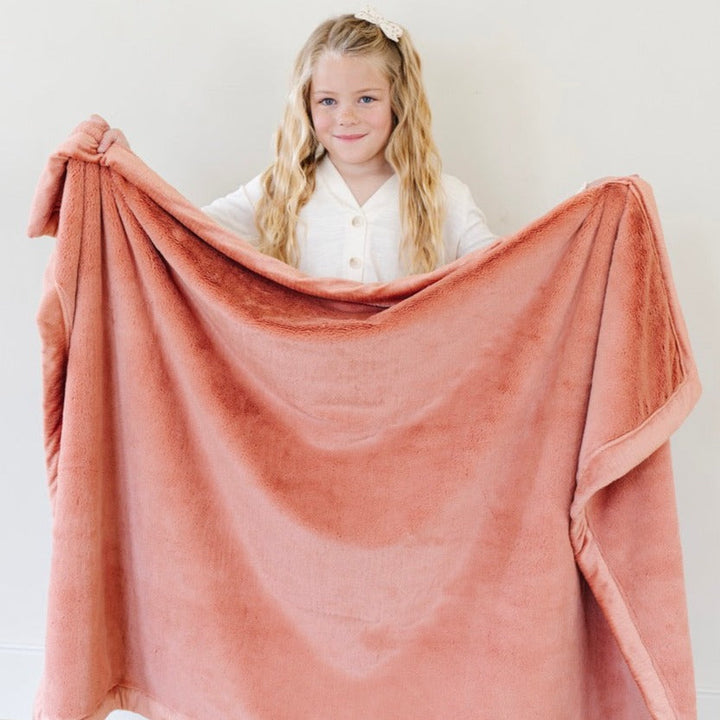 Families lean toward the Saranoni Lush Toddler Blanket in Clay when searching for best toddler blankets that last.