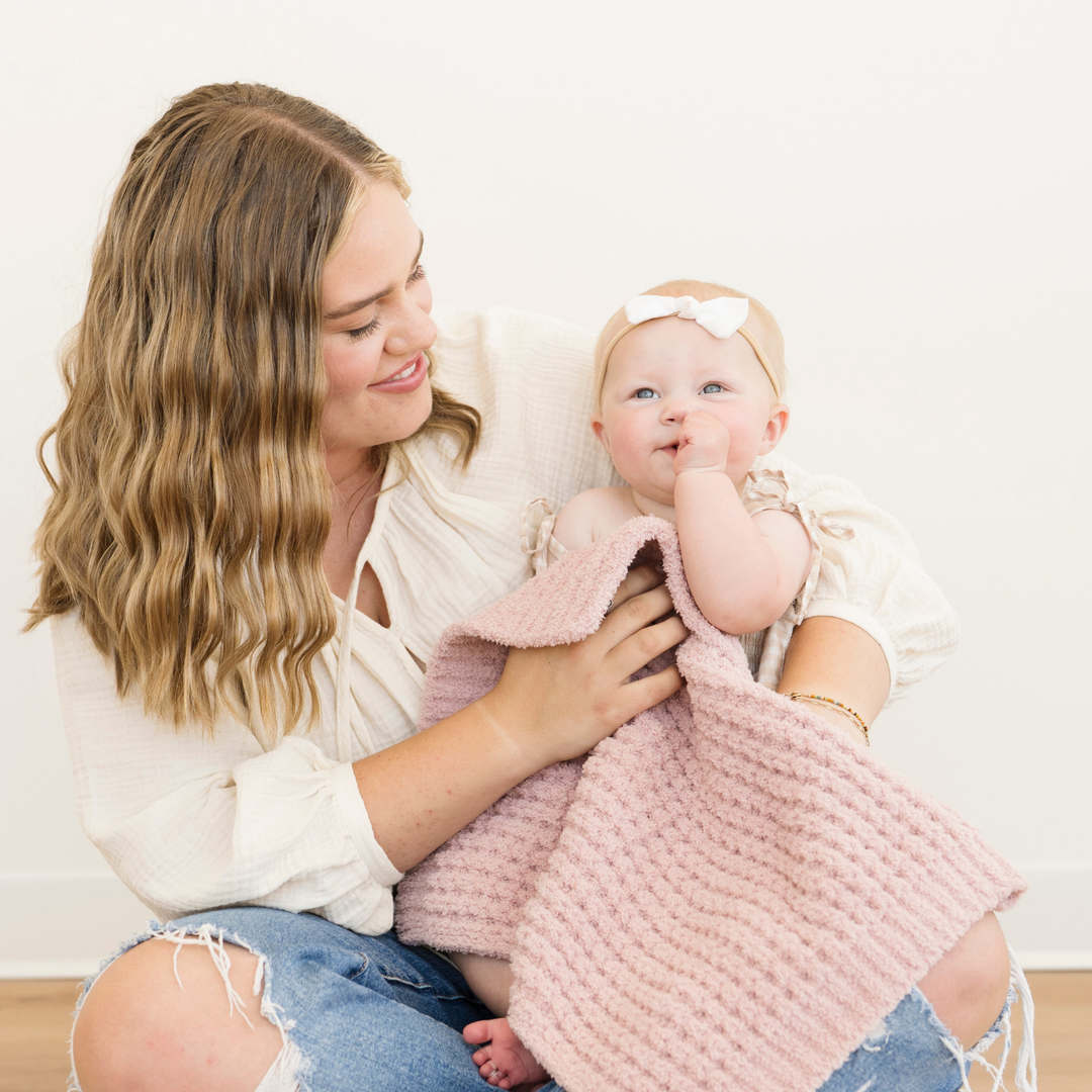 Rosette from Saranoni in the Waffle Knit Mini Blanket line delivers plush loft and modern style, ideal for Baby blankets.