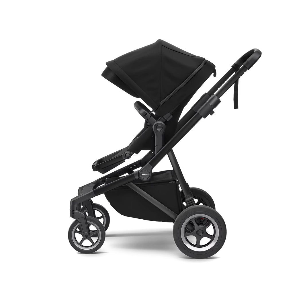 Thule Black Urban Glide 2 toddler stroller