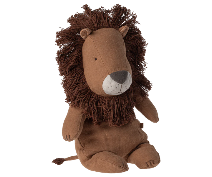 Perfect for snuggles or display, the Safari Friends Lion by Maileg is a sweet addition to any plush toys collection