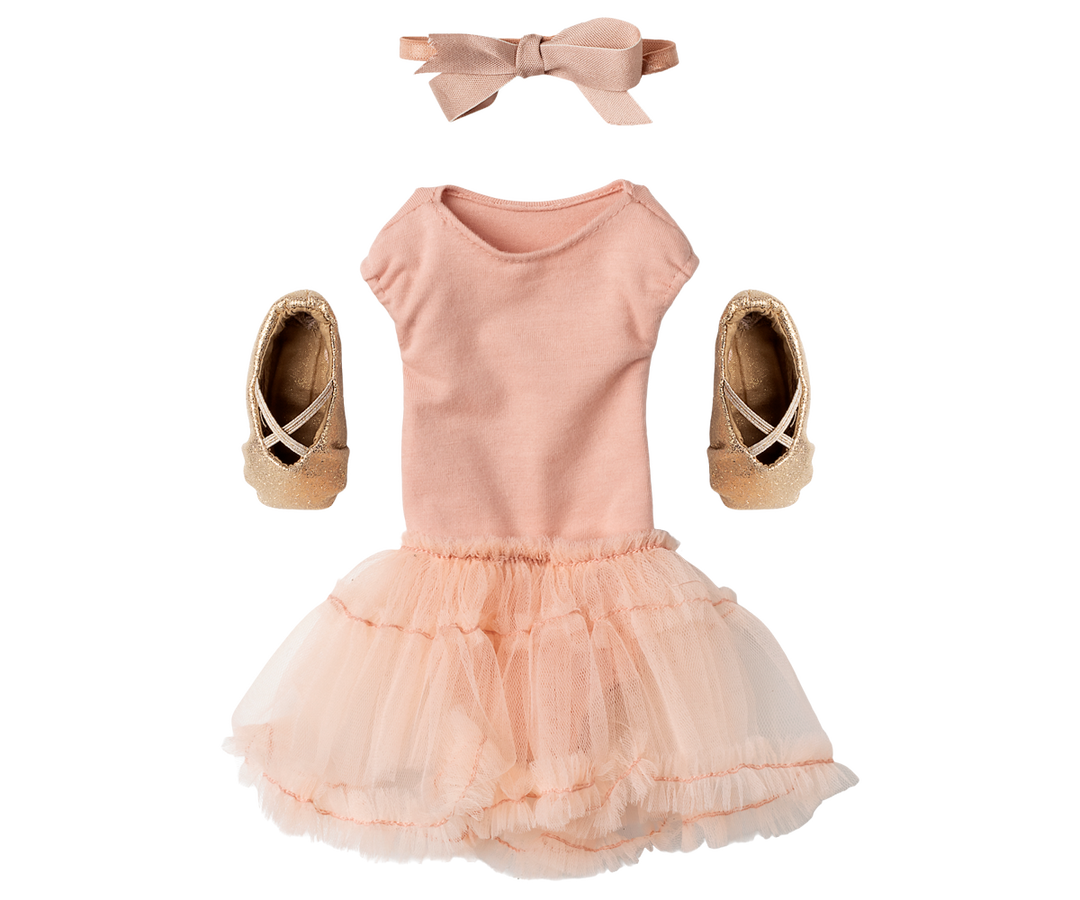 Maileg Ballet Suit and Skirt Rose Size 3 flat lay with tulle skirt, ballet shoes, and headband