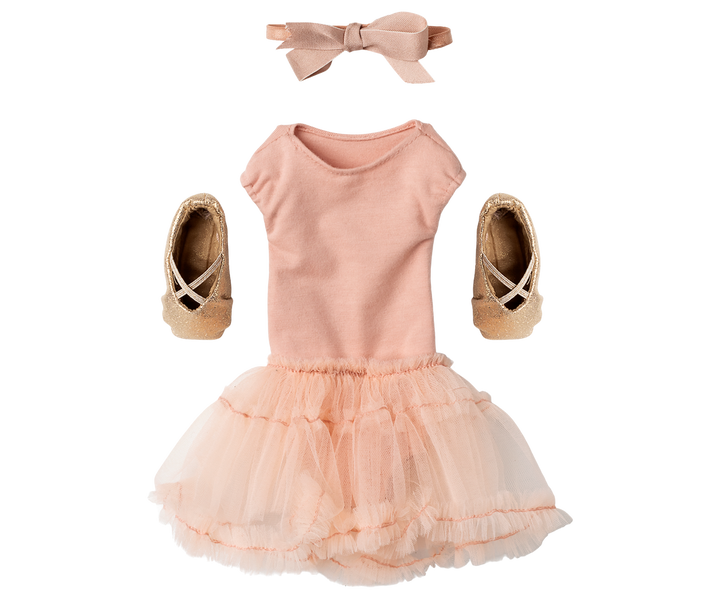 Maileg Ballet Suit and Skirt Rose Size 3 flat lay with tulle skirt, ballet shoes, and headband