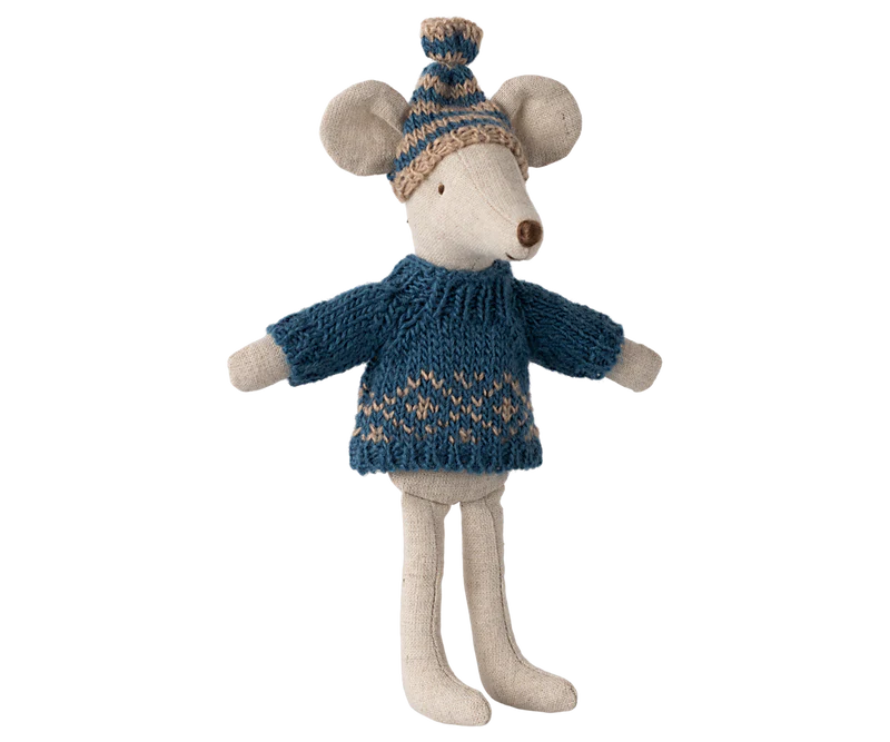 Maileg dollhouse sweater and hat set