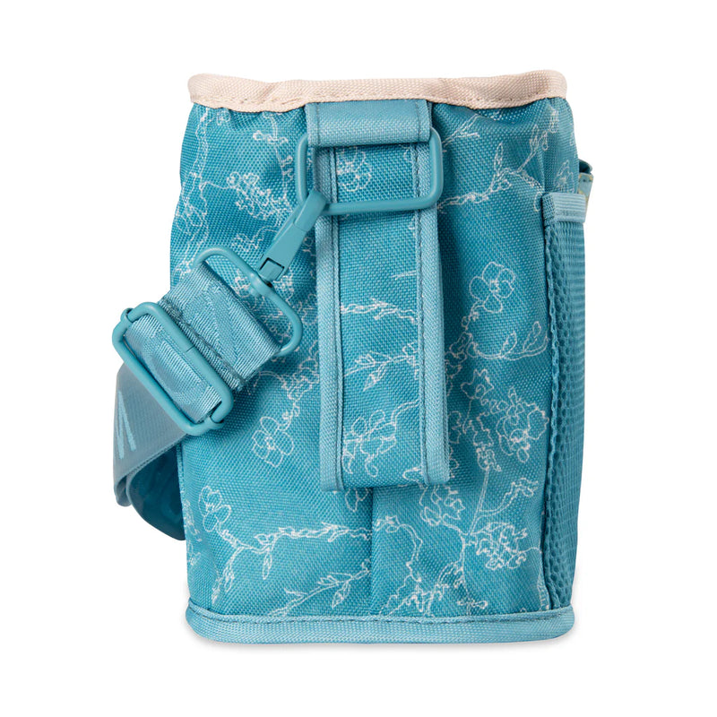 Designed for convenience, the Wonderfold Parent Console Van Gogh Almond Blossom pairs seamlessly with your wagon stroller.