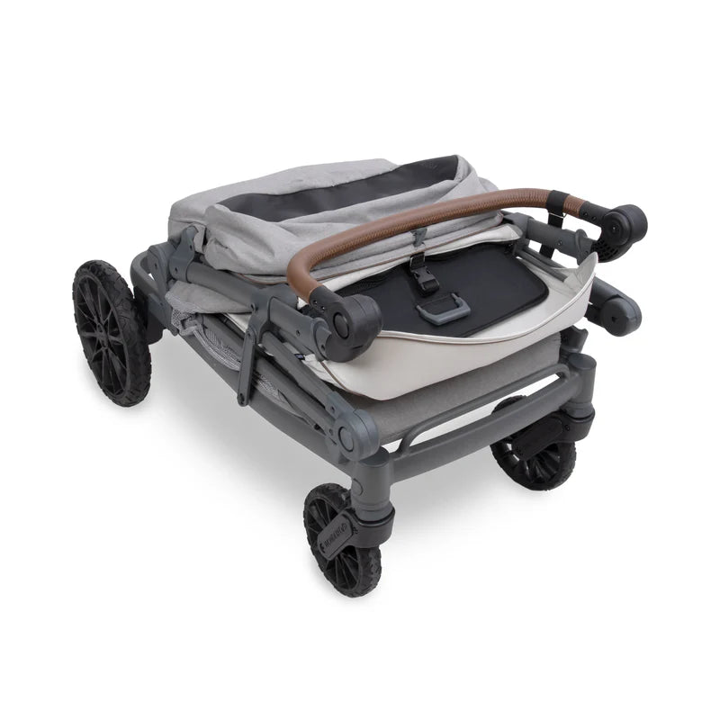 Built for convenience, the Wonderfold L4 Quad Stroller Wagon Grey doubles as a twin stroller solution.