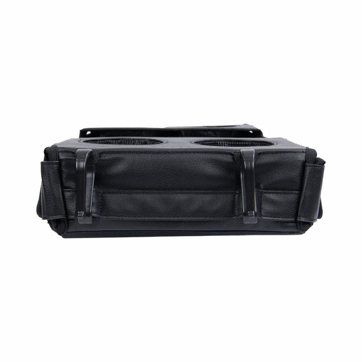 Effortless snacking with the Wonderfold Flex Snack Tray on the L2, a top stroller accessory for little ones.