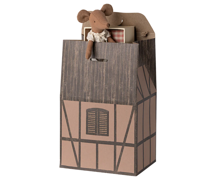 Perfect for display or imaginative play, Maileg mouse wears the Queen Dress in dollhouse settings