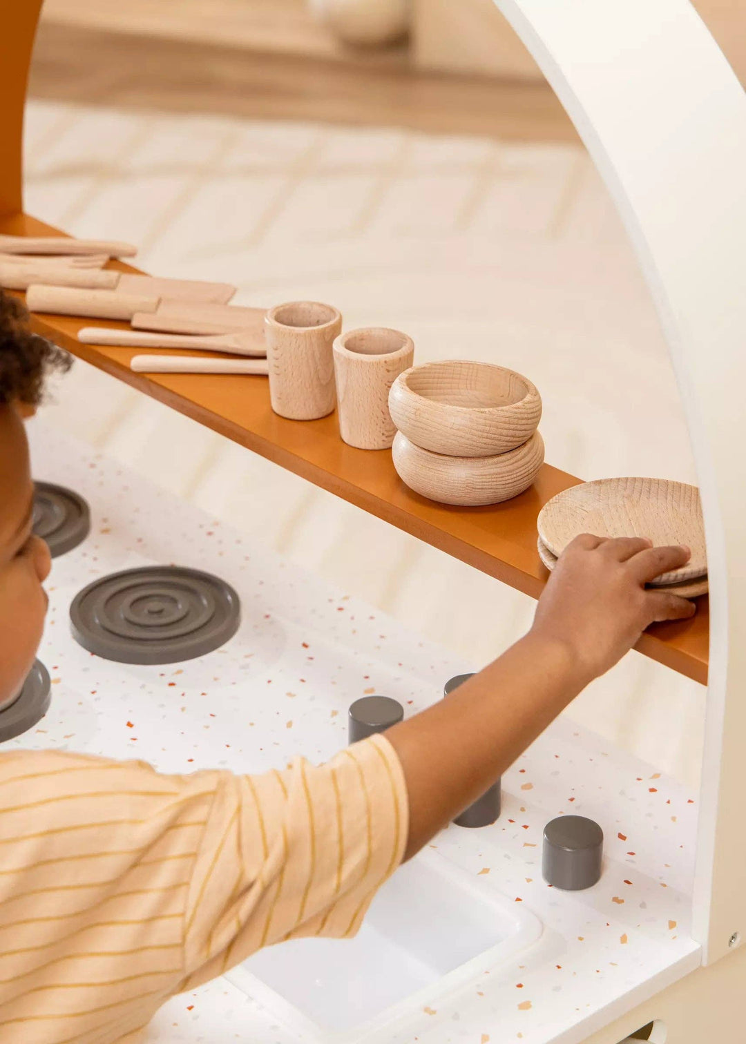 wooden coco village plates and bowls playset 