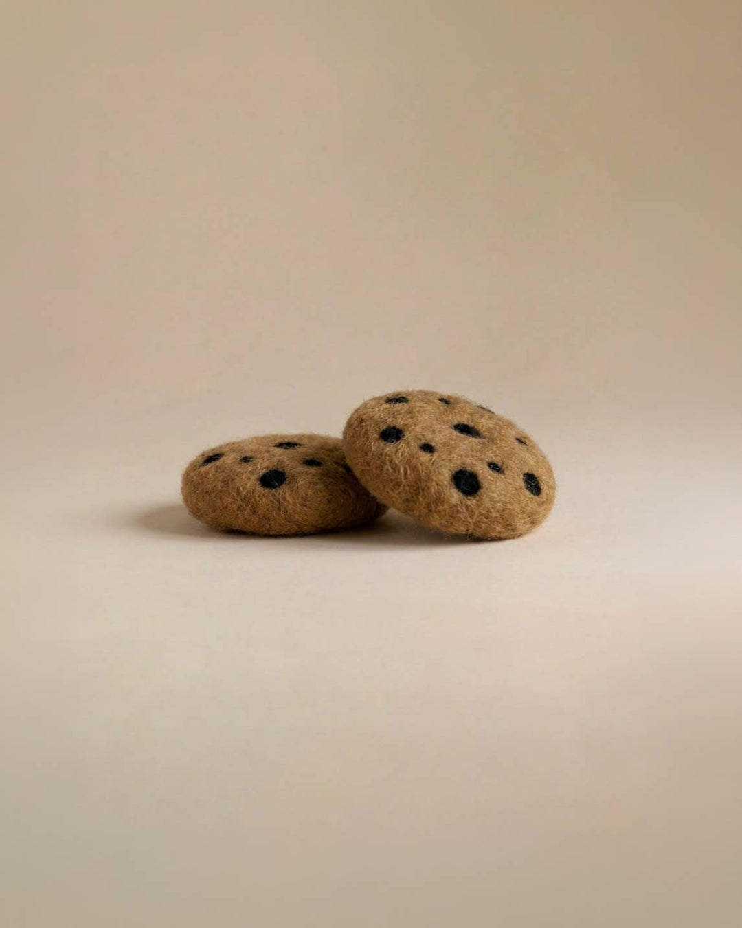 Felt Chocolate Chip Cookies play food by Kaddu, perfect for Montessori tea party sets