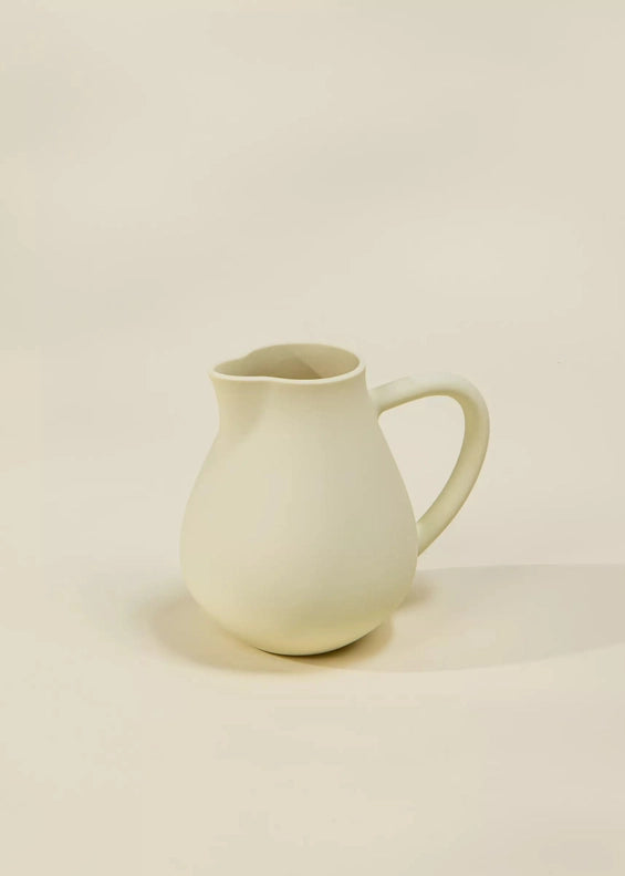 Bath time gets easier with the Coco Village Silicone Bath Rinse Cup, a practical and fun bath toy.