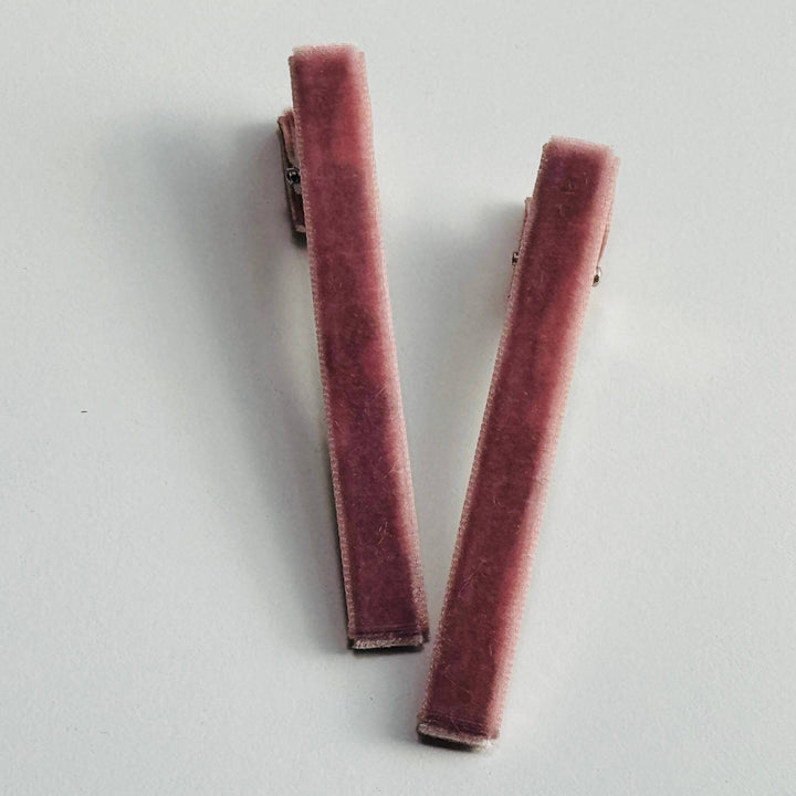 Designed for little styles, Cookie & the Dude Japanese Velvet Bar Clips - Warm girls velvet hair clips with soft velvet finish