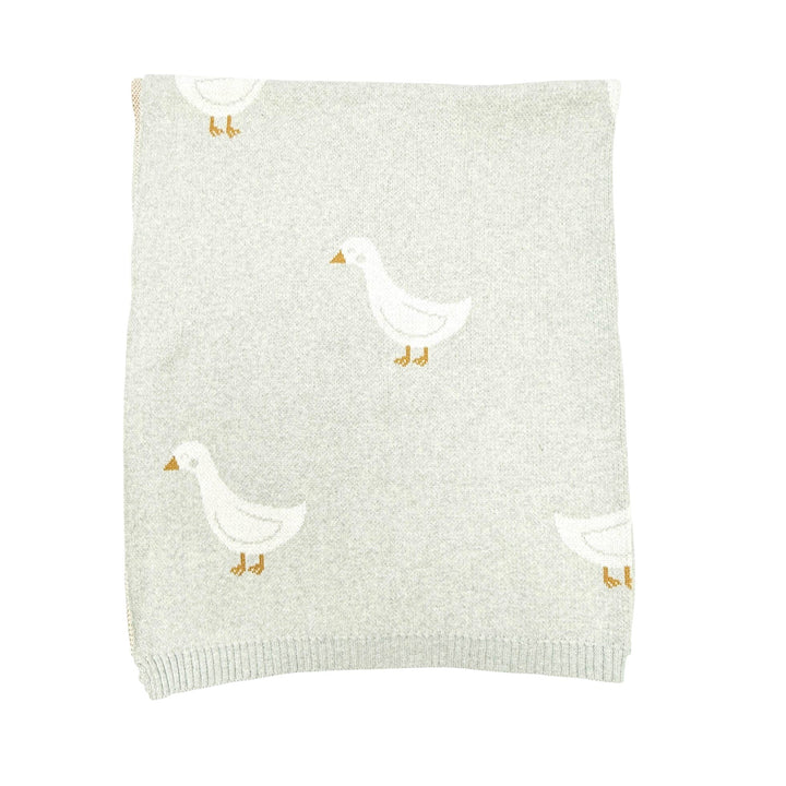 Wrap toddlers in Viverano Organics Duck Waddle Baby Blanket, a soft toddler blanket perfect for play or quiet rest.