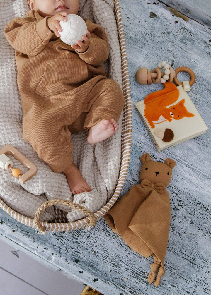 A beautifully presented collection, the Coco Village Baby First Toys Gift Box is an ideal baby registry must-have for developmental play.