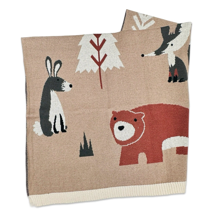 In a soothing Woodland Bear, the Viverano Organics Organic Cotton Jacquard Knit Baby Blanket is ideal as a baby boy blanket.