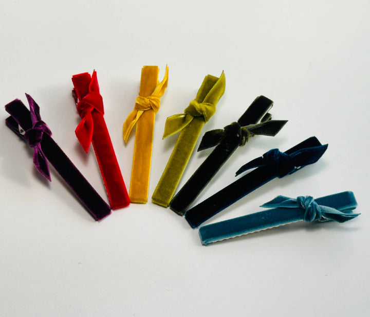 Petite and polished Cookie & the Dude Japanese Velvet Bar Clips - Cool small velvet alligator clips for fine hair