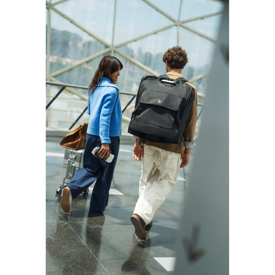 YOYO⁵ Backpack Black from Stokke with luggage sleeve for travel