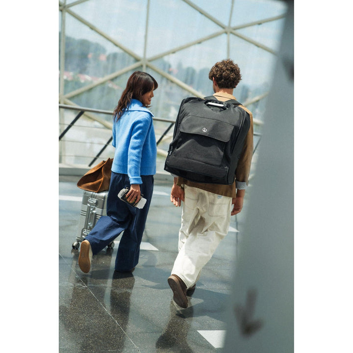 YOYO⁵ Backpack Black from Stokke with luggage sleeve for travel