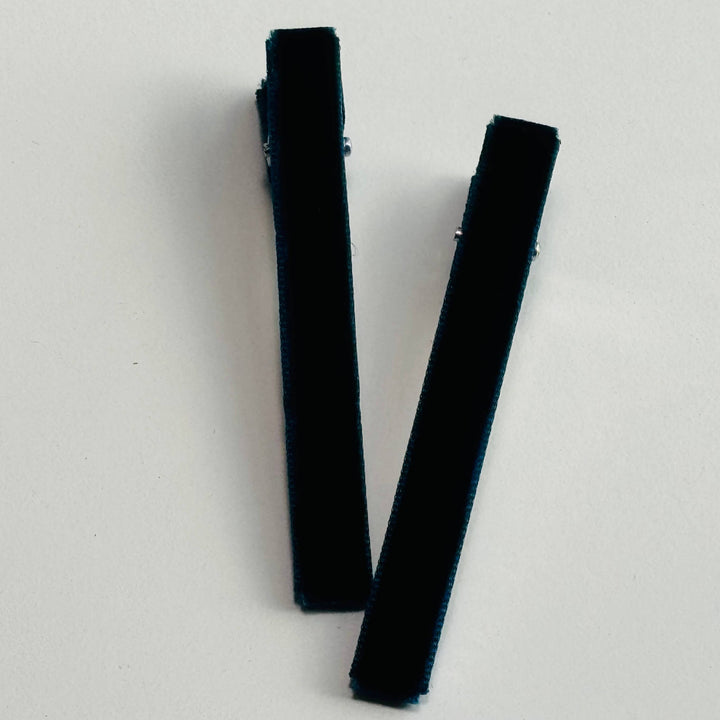 Perfectly sized Cookie & the Dude Japanese Velvet Bar Clips - Cool toddler hair clips with soft velvet finish