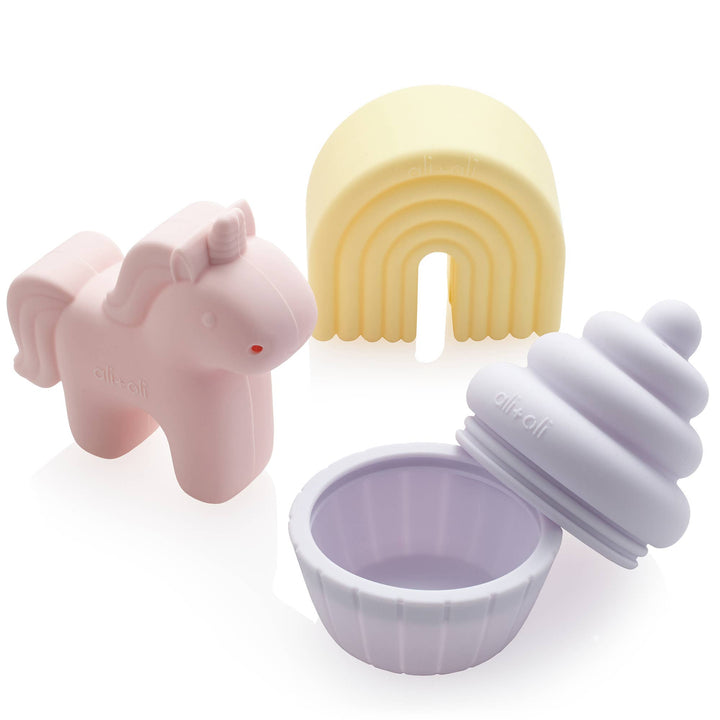 Ali+Oli silicone unicorn rainbow cupcake bath toy set separated into pieces showing mold resistant easy clean bath toys
