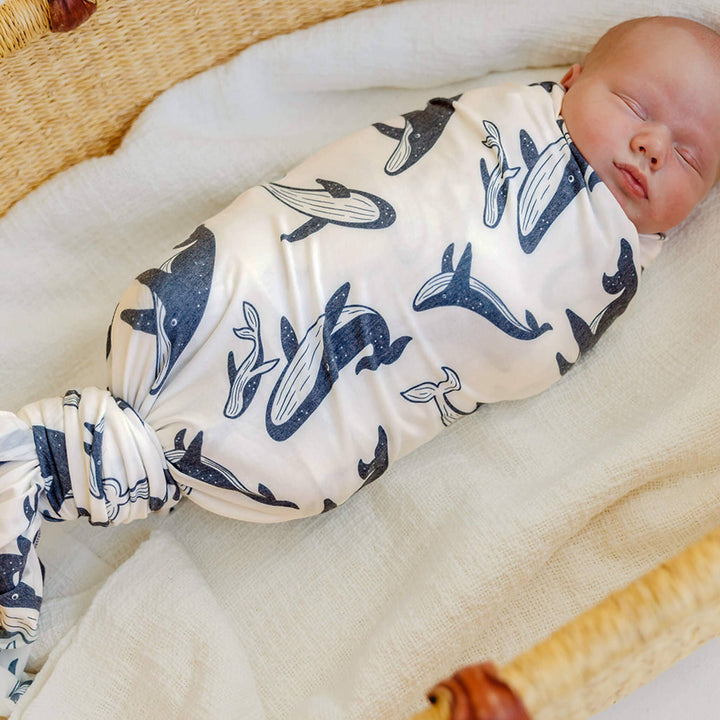Baby shower gift idea: Copper Pearl Cove oversized knit swaddle blanket