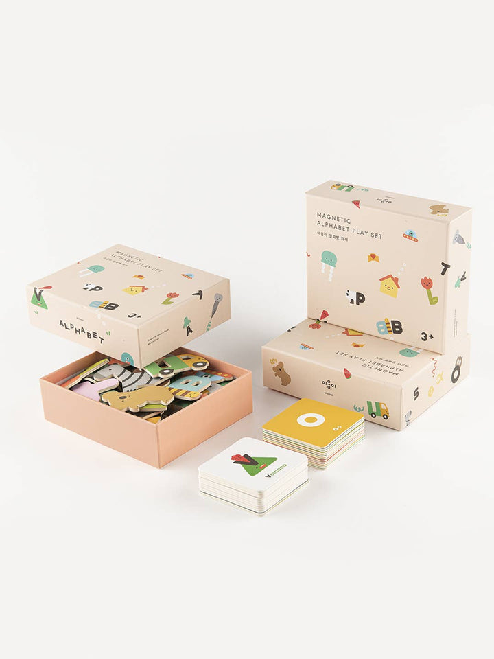 Oioiooi childrens alphabet play set with magnetic letters and learning cards