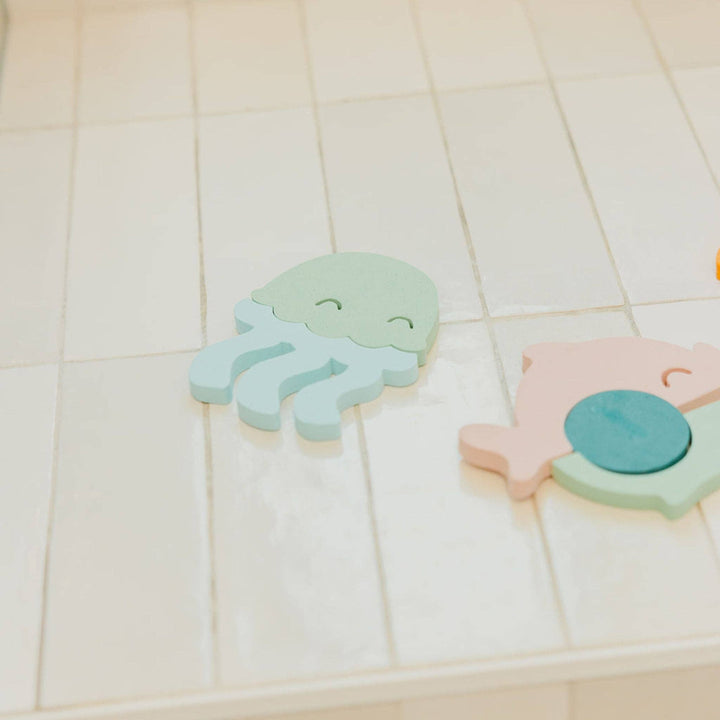Close up of foam ocean bath toys, baby bath toys for sensory development and imaginative play