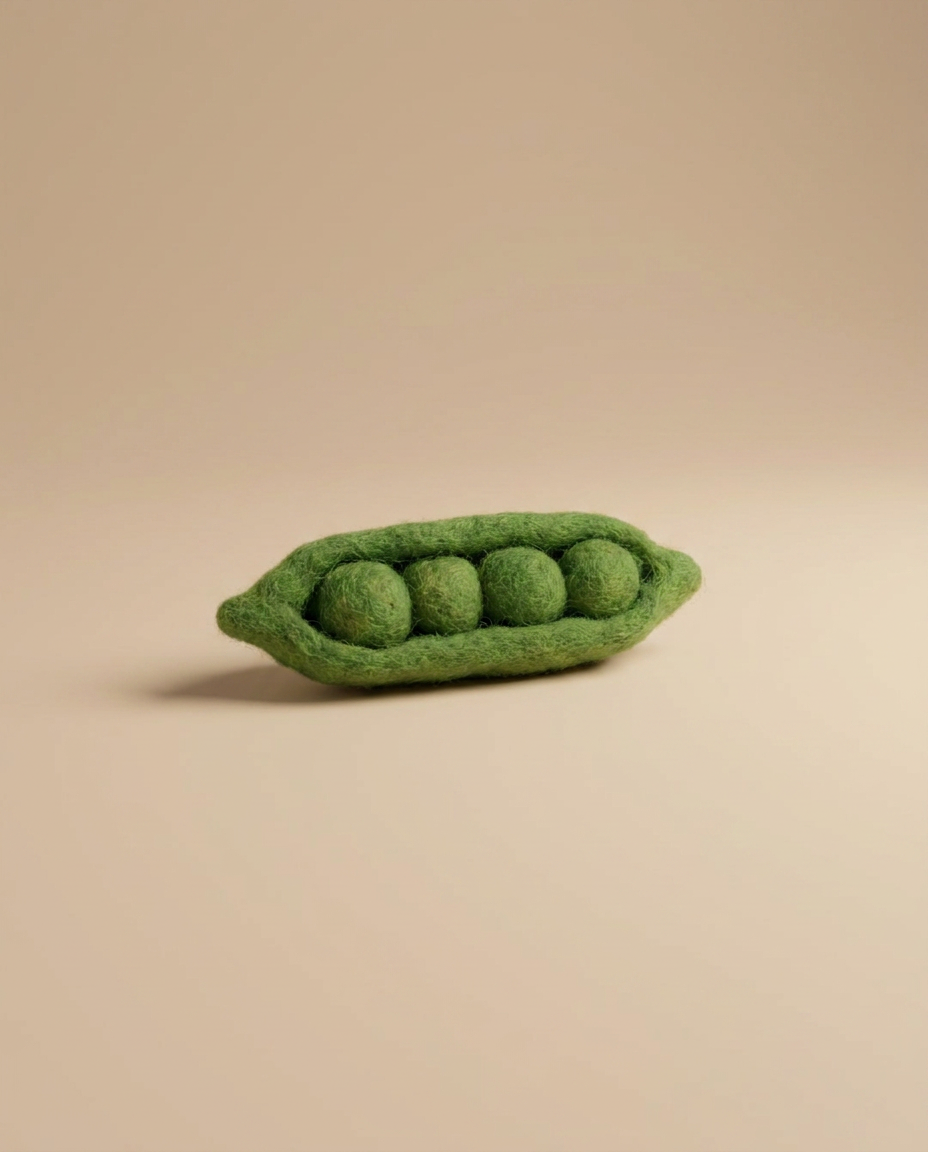 Kaddu Felt Green Peas Vegetable Play Food, handmade wool pretend food